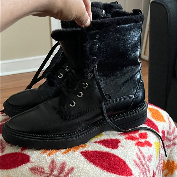 Zara Black Combat Boots with Fur Lining - Picture 6 of 12
